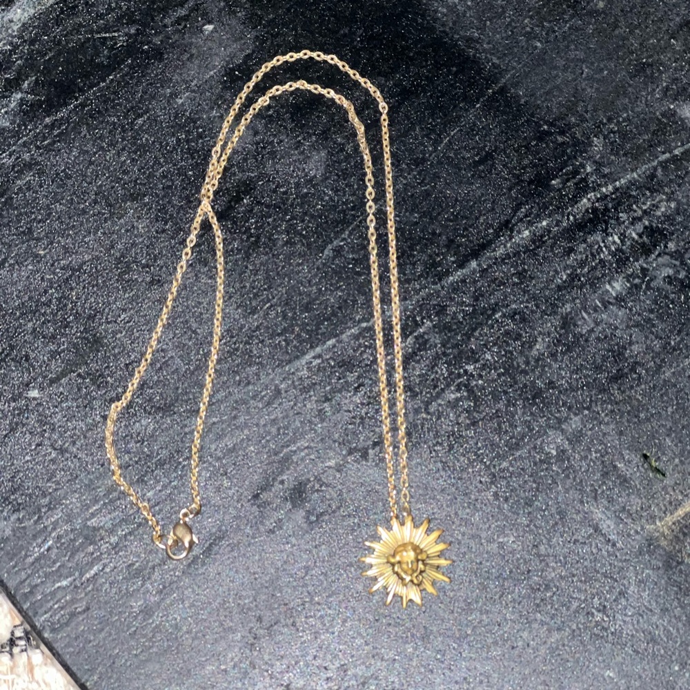 Reagan Charleston Petite Sun King Necklace